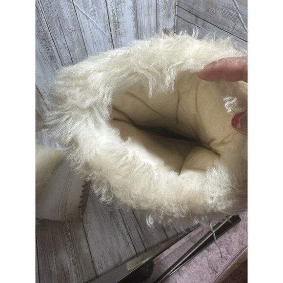 Vintage Pfister White Off Faux Fur Knee Boots size 6.5 - Picture 16 of 16